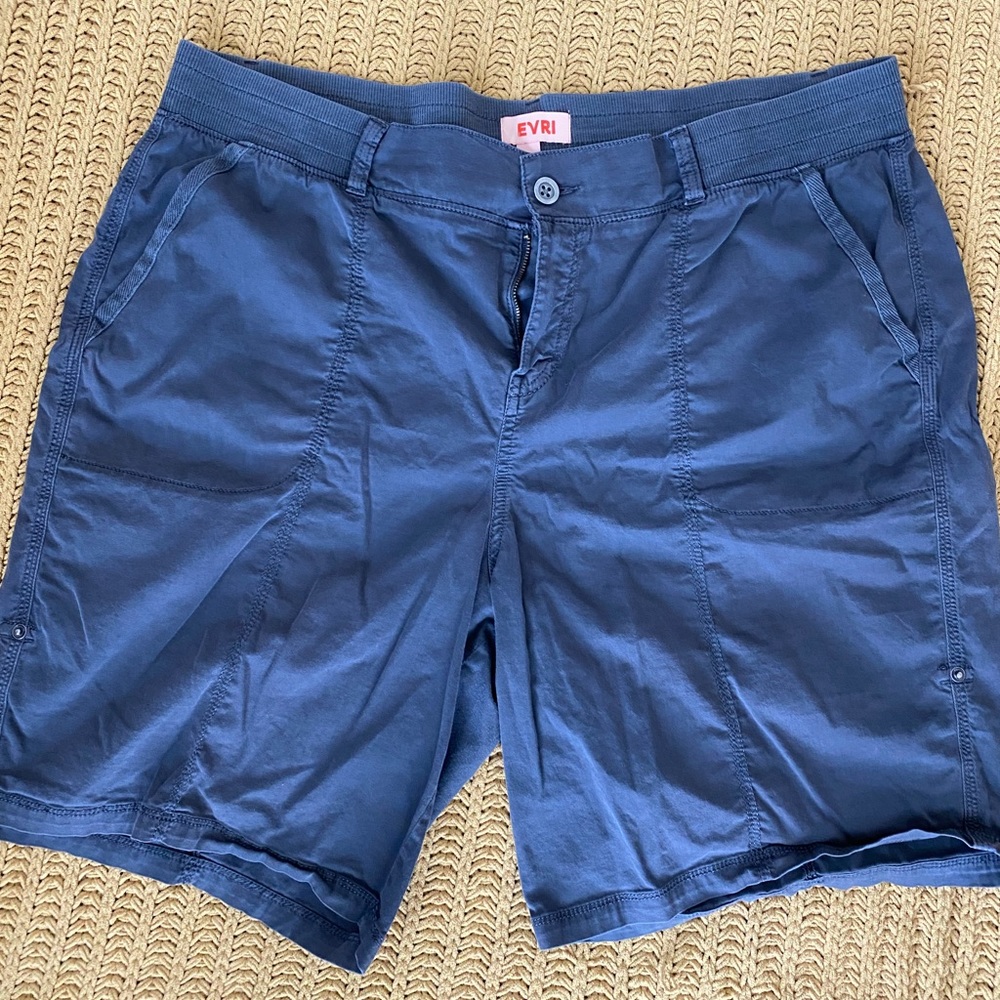 bermuda | dark gray | evri